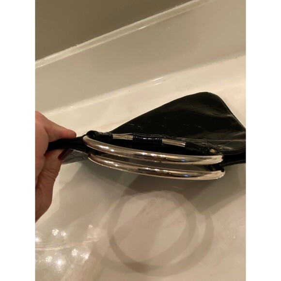 Black Patent Faux Leather Alligator? Print Handbag Unique Silver Hoop Handle - Picture 3 of 8